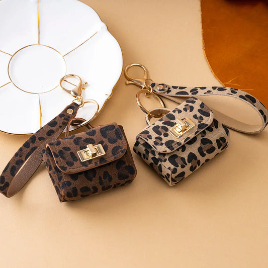 Mini-Taschen-Anhänger im Leo-Look